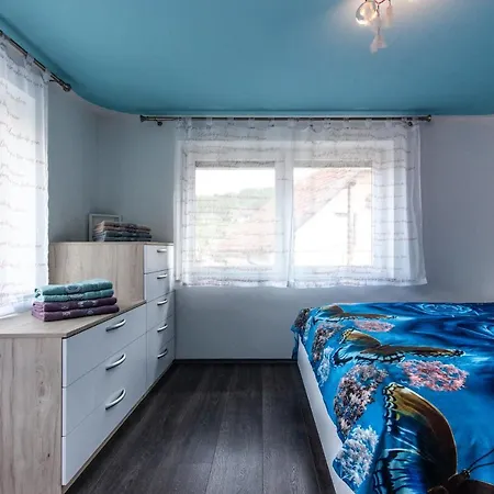 דירה Slavka's House Under Velika Planina Stahovica