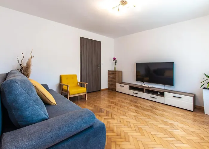 Slavka's House Under Velika Planina 아파트