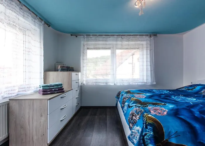 아파트 Slavka's House Under Velika Planina Stahovica