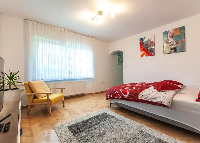 Appartamento Slavka's House Under Velika Planina